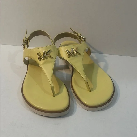 Michael Kors Lemon Sandals with Gold Logo - Picture 2 of 8